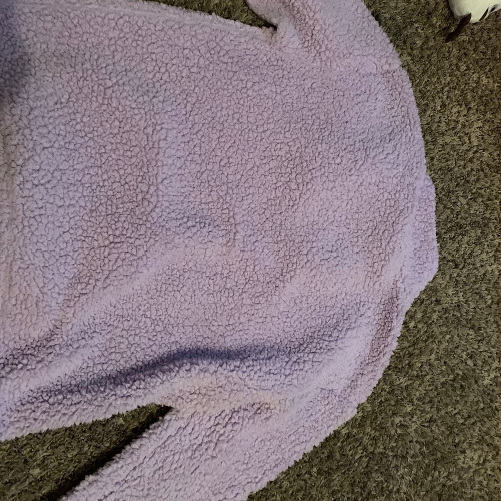 fuzzy pullover jacket - Picture 2 of 7